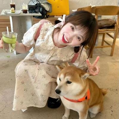 新娘向后跑